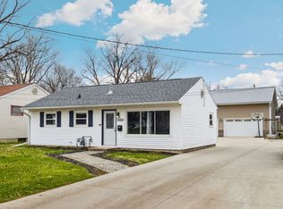 1105 Steinman St, Dixon, IL 61021