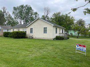 1709 Carlton Blvd, Jackson, MI 49203