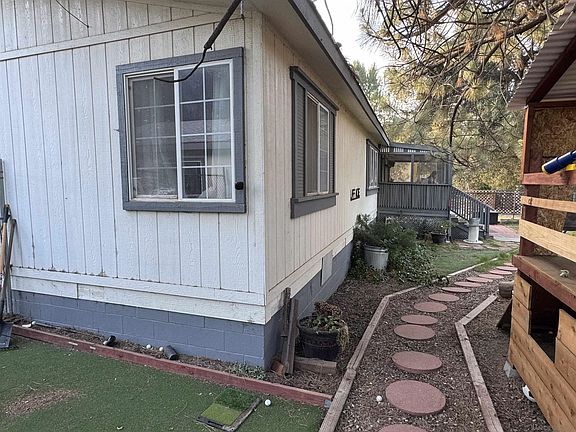 5th image of 2408 Cypress Dr