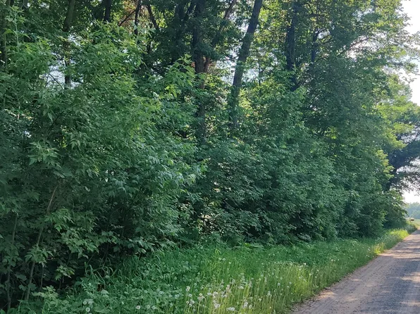 Klondike Dr NE, Cedar, MN 55011