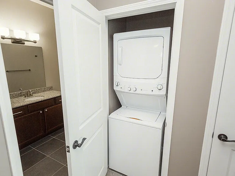 Timberline Apartments — Photo 31
