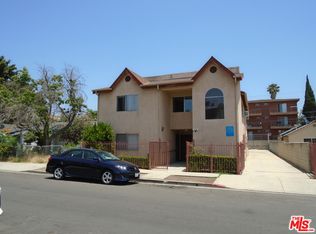 912 N Ridgewood Pl, Los Angeles, CA 90038