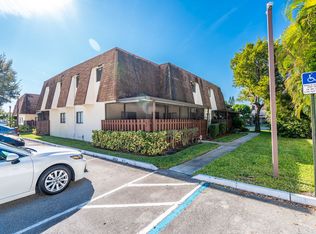 164 San Remo Blvd, North Lauderdale, FL 33068