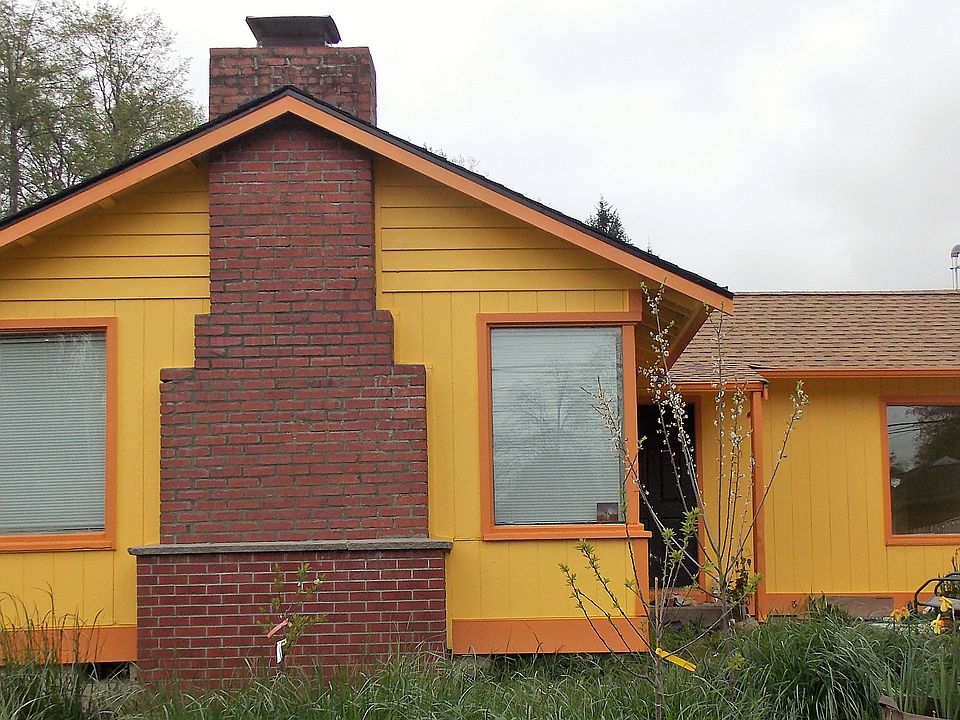 1st image of 1908 Yew Ave NE