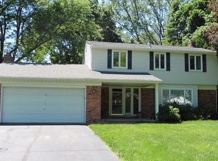 31921 Inglewood St, Beverly Hills, MI 48025