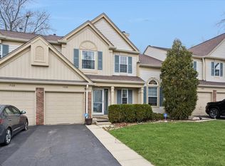 1530 Apple Grove Ln, Westmont, IL