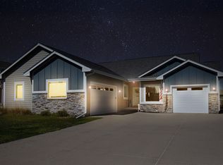 1412 NE Aspen Ct, Grimes, IA 50111