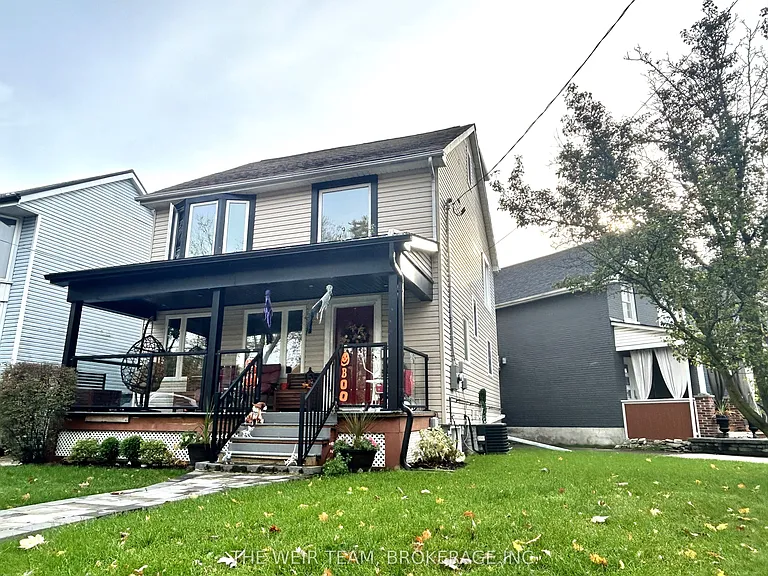 31 Heyworth Cres #LOWER — Photo 9
