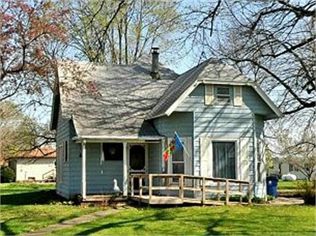 1st image of 4225 N Callison Ave