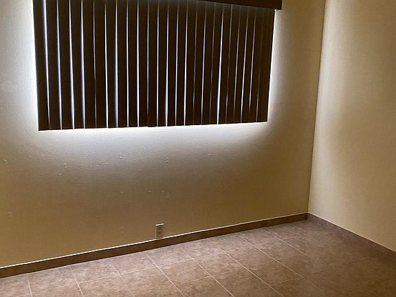 4th image of 436 W Ramona Dr #436