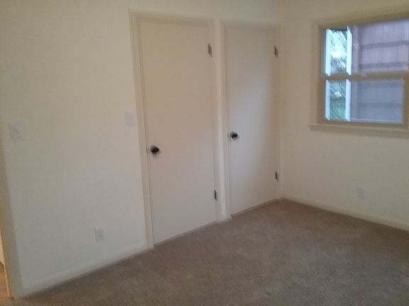 3rd image of 510 Frederick St SE