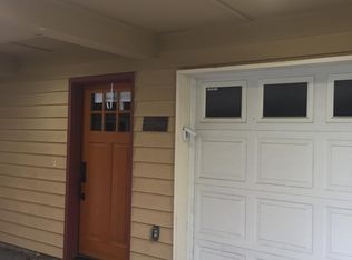 3656 Francis Ave N, Seattle, WA 98103