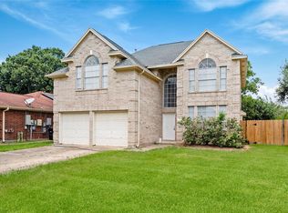 10418 N Shadowdale Dr, Houston, TX 77041