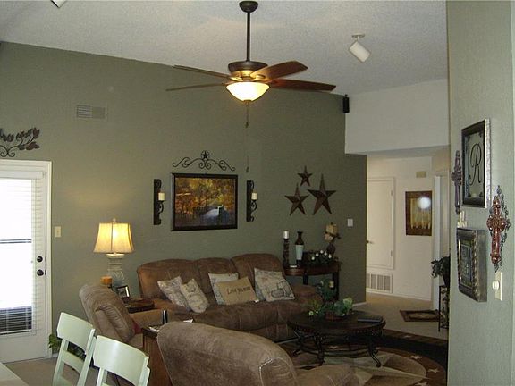 5th image of 9933 Plainfield Dr