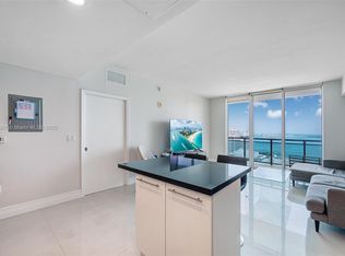 951 Brickell Ave APT 2708, Miami, FL 33131