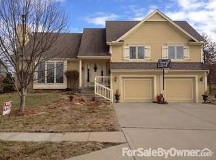 7515 N Donnelly Ave, Kansas City, MO 64158