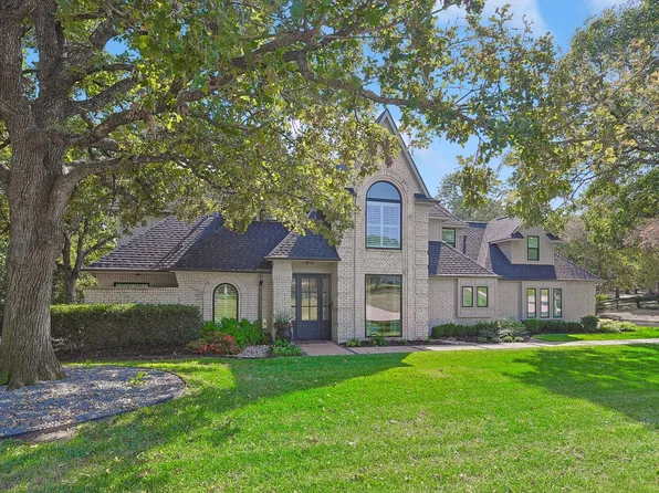 6809 Raintree Pl, Flower Mound, TX 75022