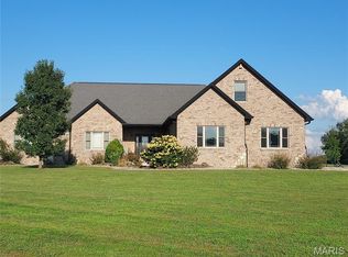 4553 Lauren Dr, Pocahontas, IL 62275