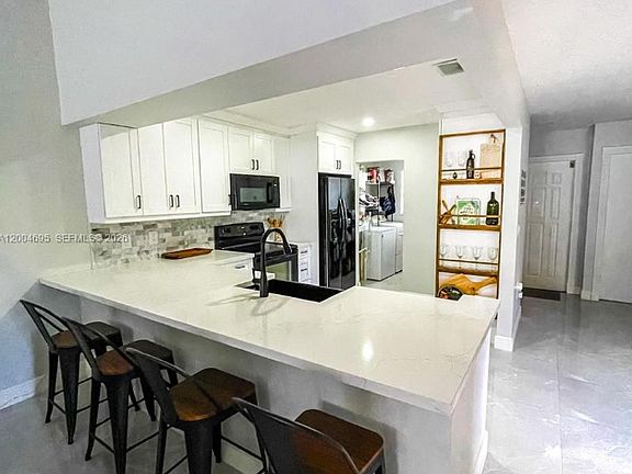4th image of 13360 SW 89th Ter APT G