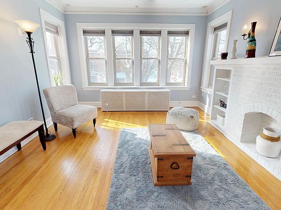 5th image of 2225 W Waveland Ave APT 2W