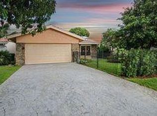 2328 NW 91st Ave, Coral Springs, FL 33065
