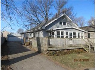 204 2nd St, West Des Moines, IA 50265