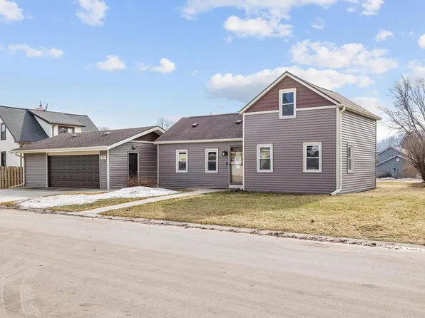 115 East Barrett STREET, Glenbeulah, WI 53023