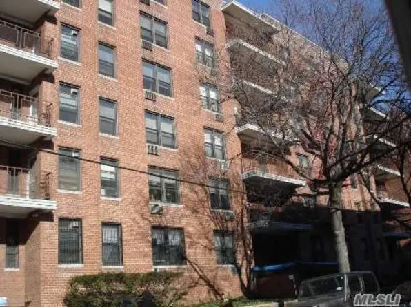 137-05 Franklin Ave #2G, Queens, NY 11355