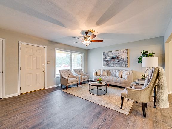 5th image of 3502 W Michigan Ave