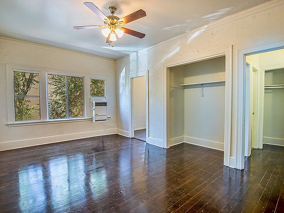2nd image of 415 S Westlake Ave APT 109