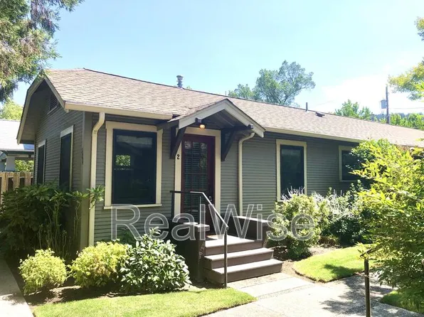 560 Siskiyou Blvd APT 2, Ashland, OR 97520