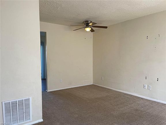 5th image of 3600 Sylvan Ln