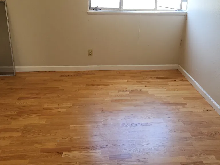 2740 College Ave #305 — Photo 5