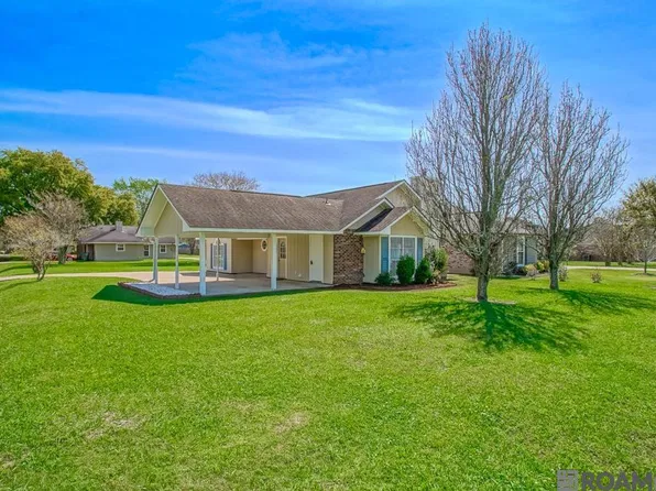 1305 Asphodel Dr, Saint Gabriel, LA 70776