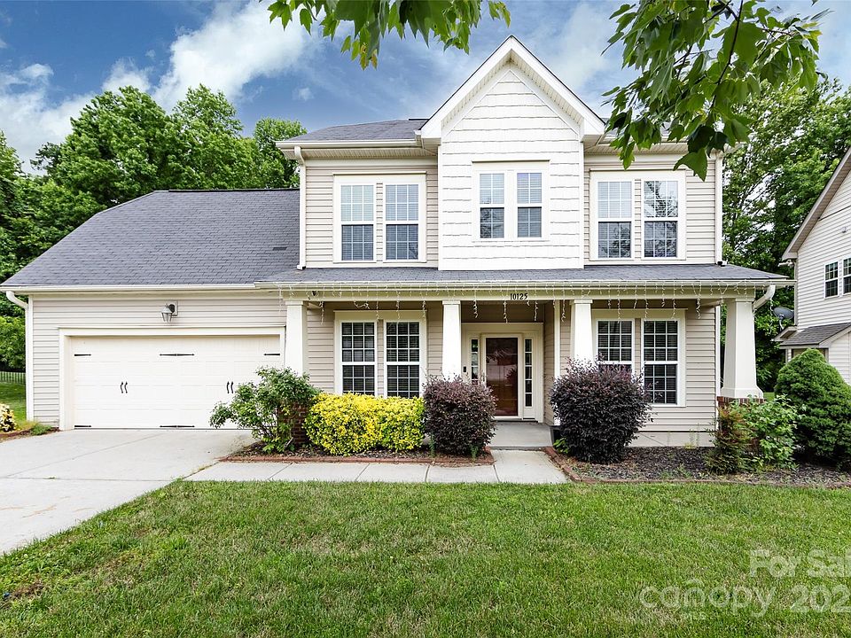 1st image of 10125 Loch Lomond Dr