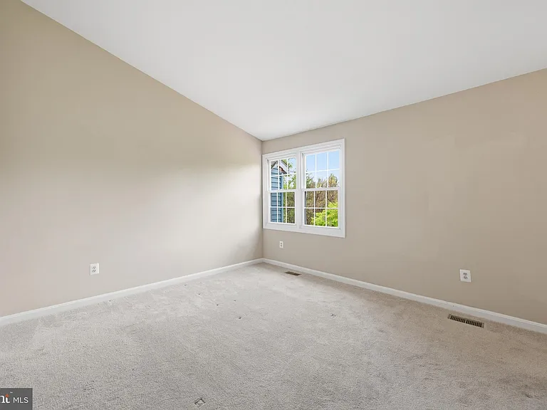 15622 Cliff Swallow Way — Photo 10