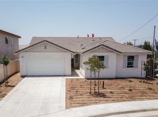 8407 Brotchie Ln, Jurupa Valley, CA 92509