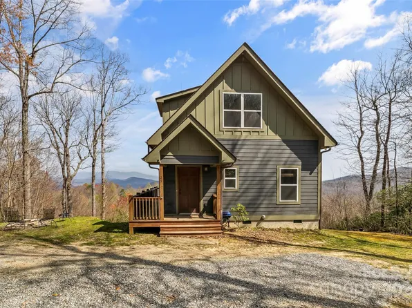 29 Drop Off Dr, Black Mountain, NC 28711