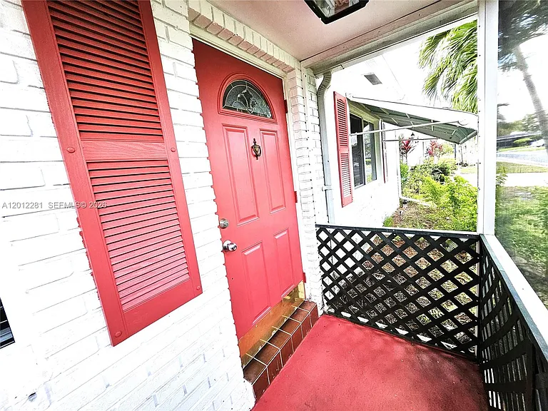1040 NW 73rd Ter — Photo 34