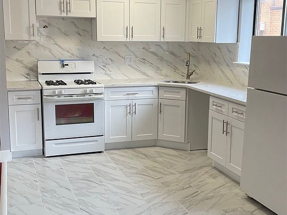 2nd image of 8216 Parsons Blvd #1