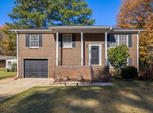 3337 Berry Dr, Bessemer, AL 35023