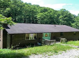 325 Fishers Branch Rd, Charleston, WV 25312