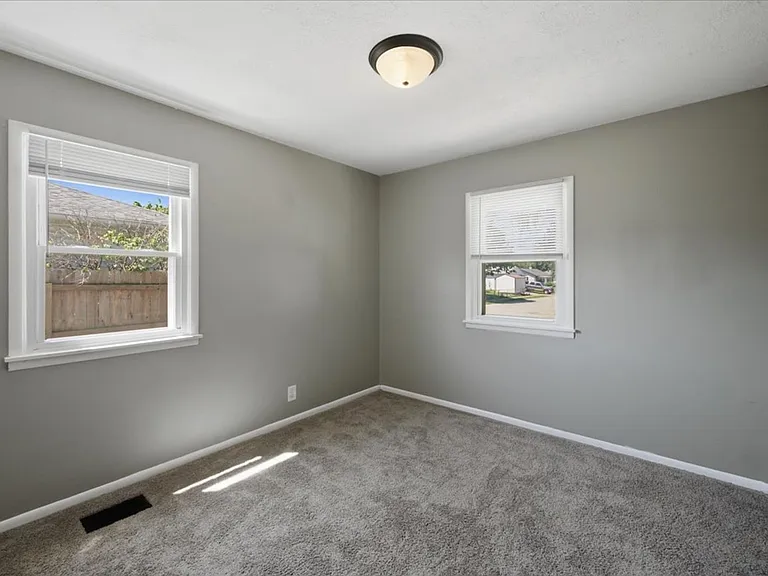 3057 Dawson St — Photo 11
