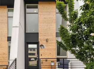 983 N 45th St, Seattle, WA 98103