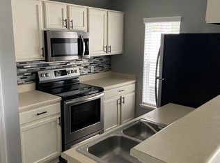 7056 Saint Ives Ct, Jacksonville, FL 32244