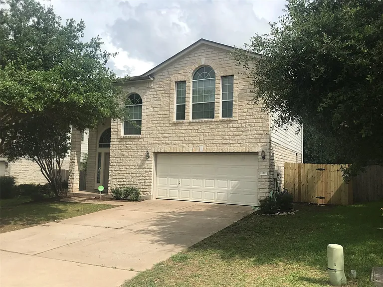 11321 Fletcher Hall Ln — Photo 2