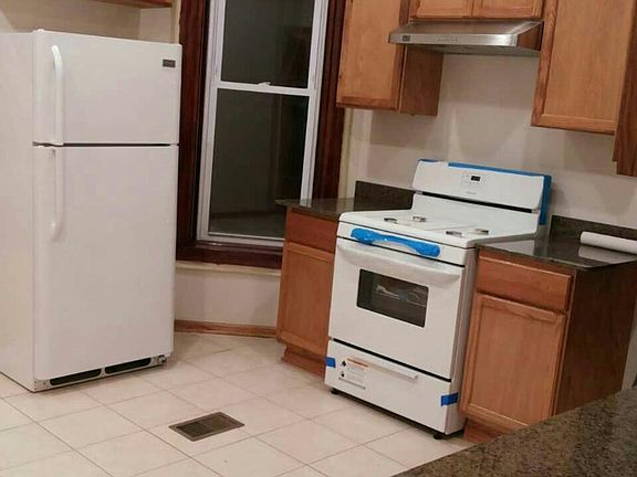 2nd image of 2959 S Parnell Ave APT 1