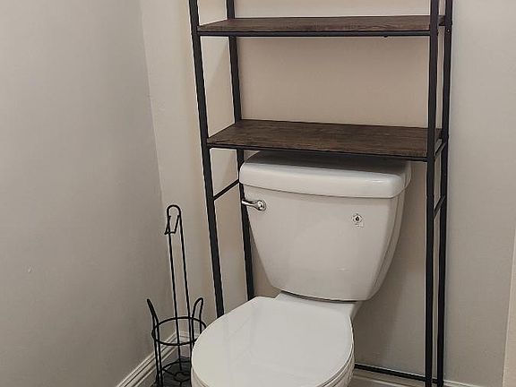2nd image of 119 N Hicks Ave #3