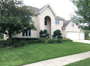 1058 Courtland Pl, Aurora, IL 60502