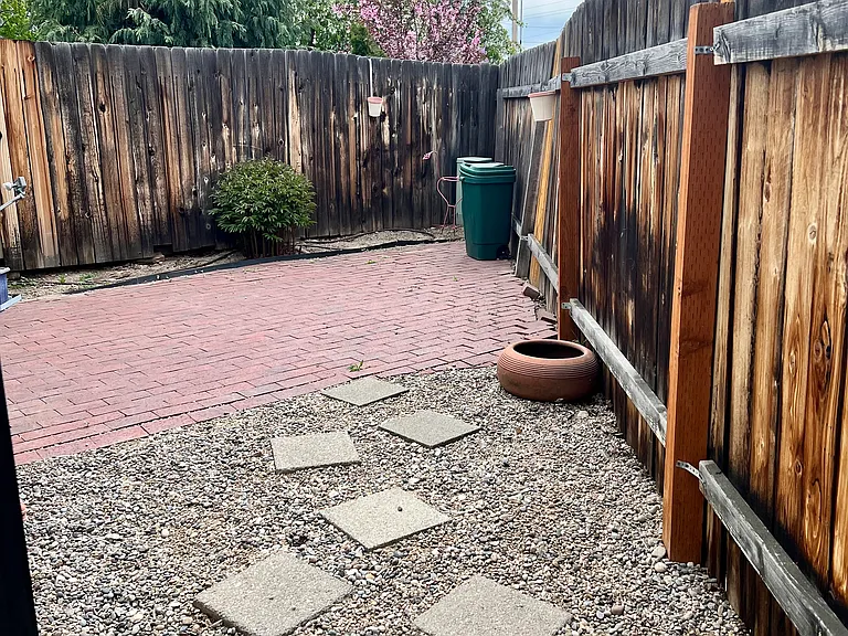 1403 E Symphony Ct — Photo 14